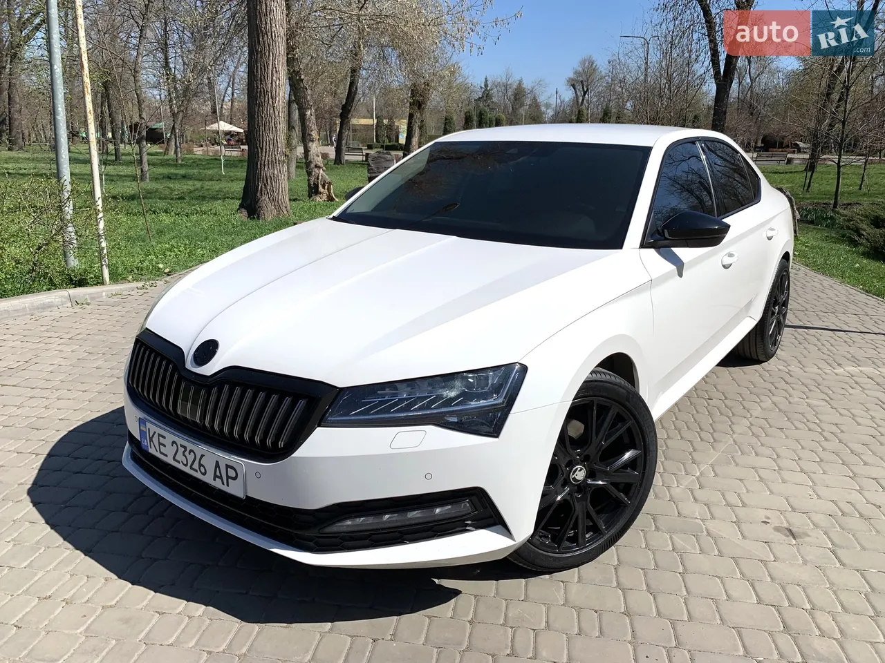 2019 Skoda Superb - мініатюра 35