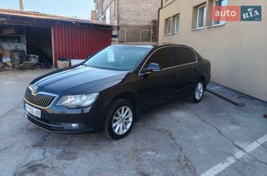 Ліфтбек Skoda Superb 2013 в Запоріжжі