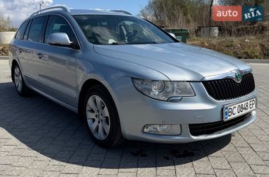 Універсал Skoda Superb 2010 в Львові
