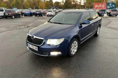 Лифтбек Skoda Superb 2008 в Днепре
