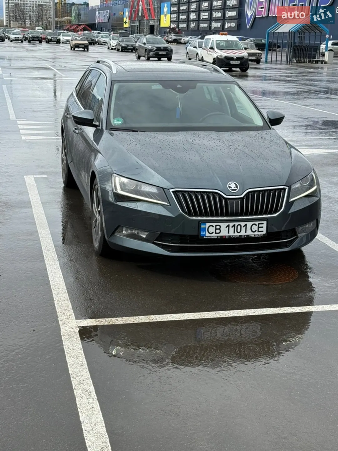 2019 Skoda Superb - мініатюра 9