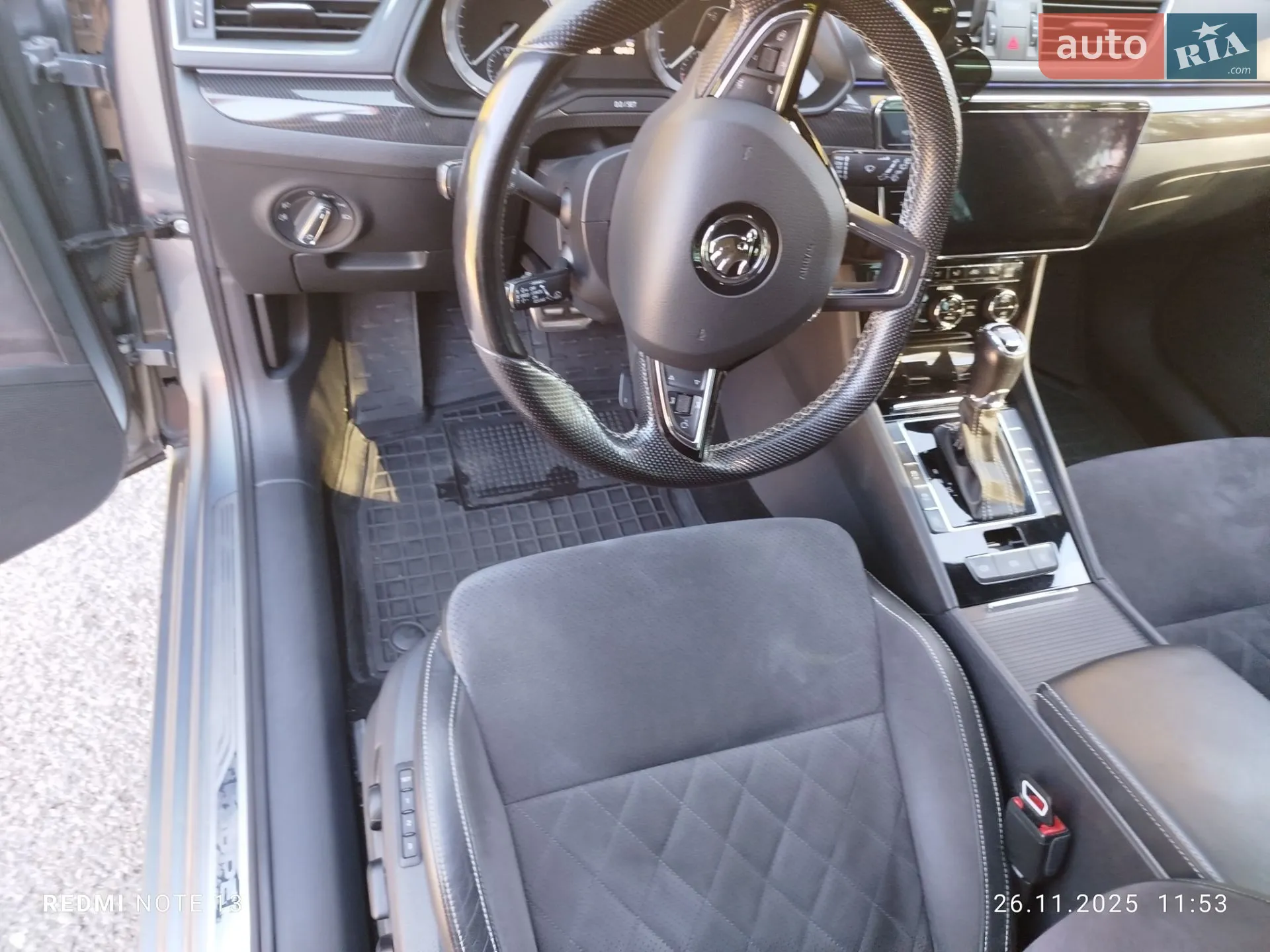 2017 Skoda Superb - мініатюра 21