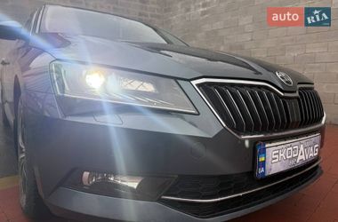 Ліфтбек Skoda Superb 2016 в Рівному