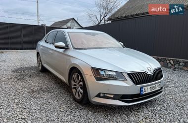Лифтбек Skoda Superb 2015 в Бердичеве