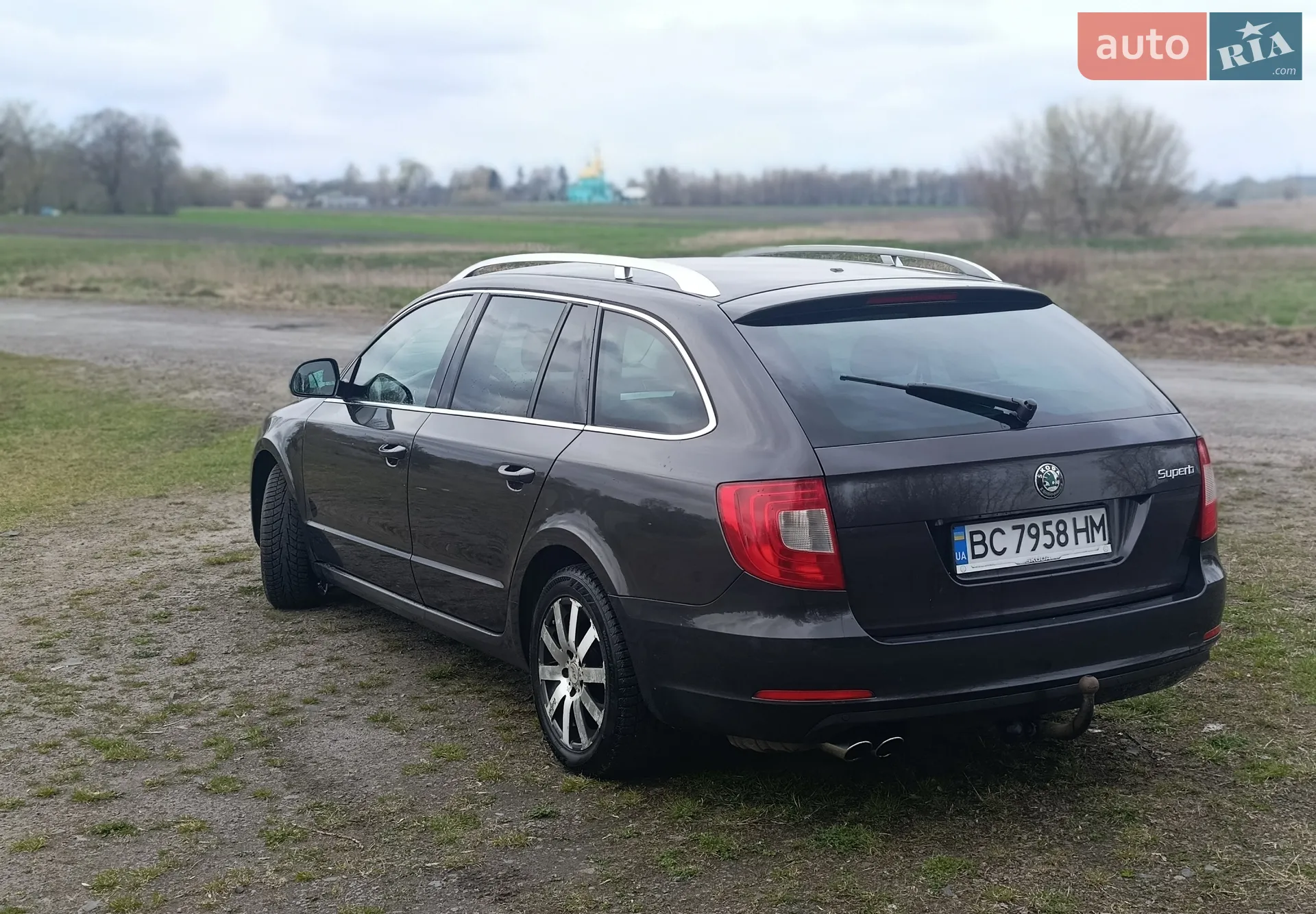 2011 Skoda Superb - мініатюра 4