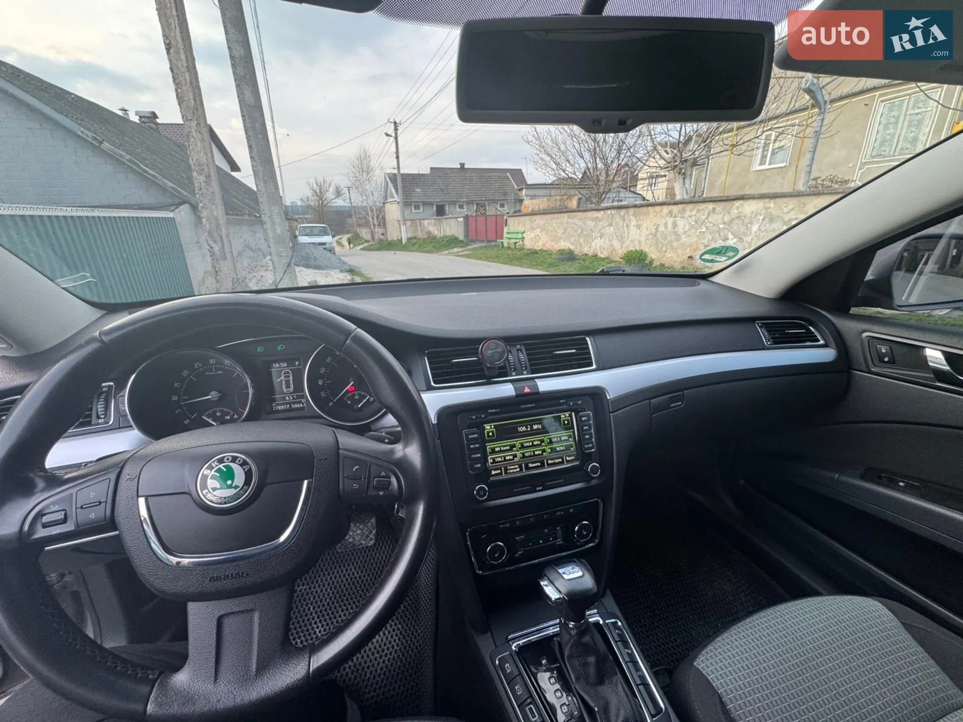 2011 Skoda Superb - мініатюра 31