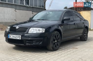 Ліфтбек Skoda Superb 2004 в Львові