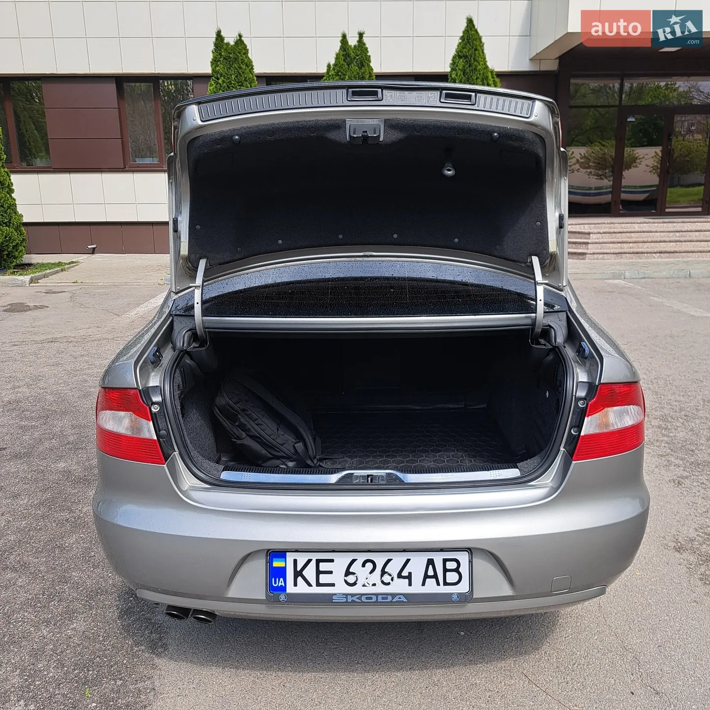 2010 Skoda Superb - мініатюра 38