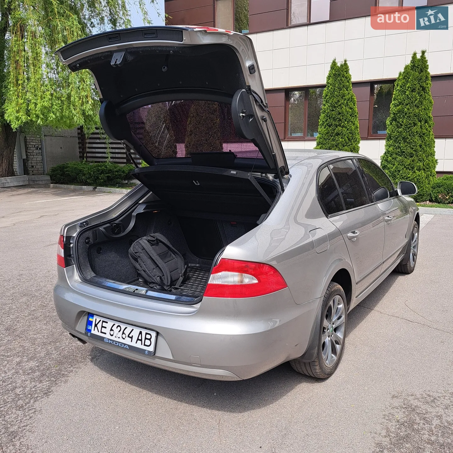 2010 Skoda Superb - мініатюра 40