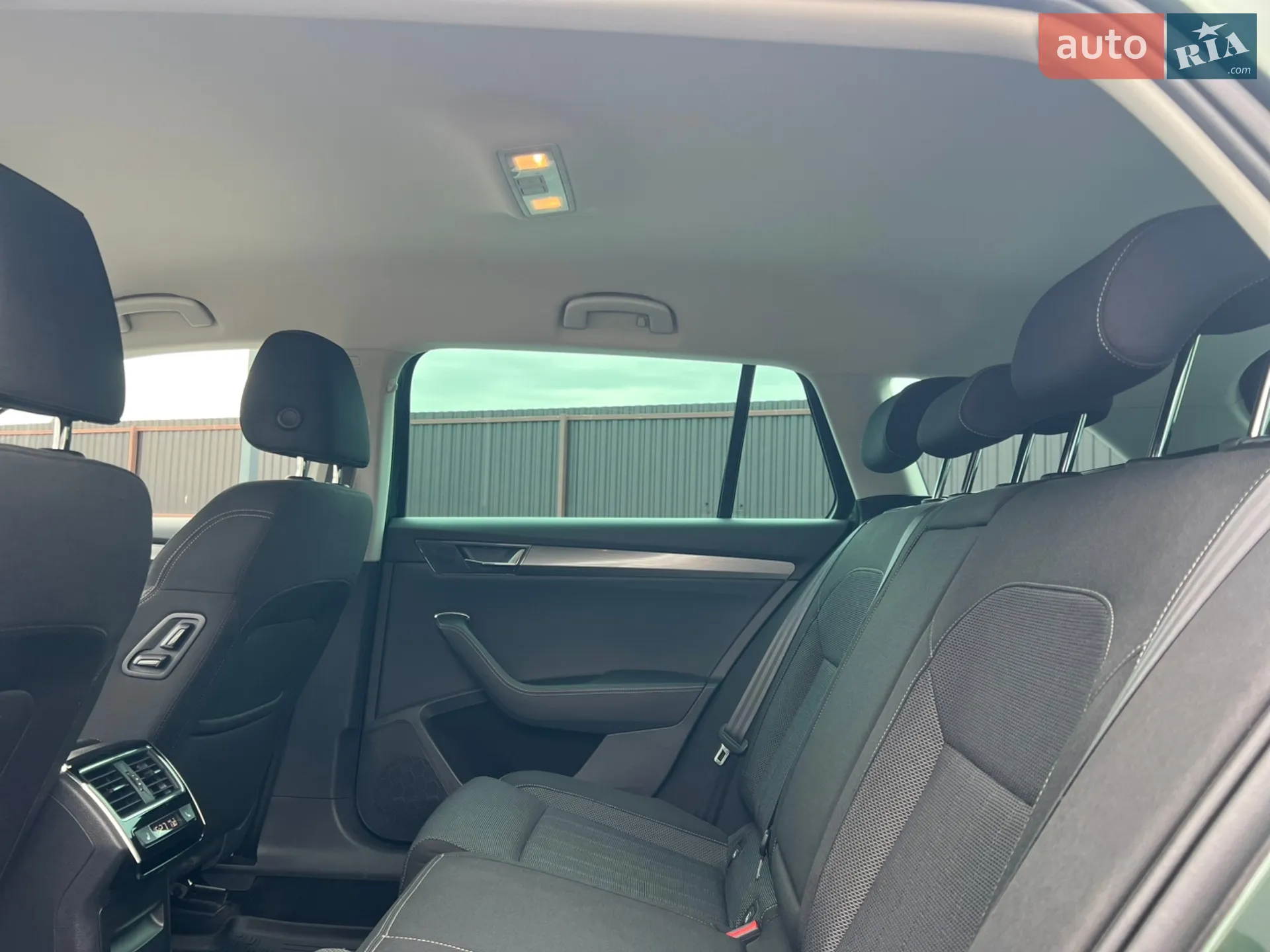 2020 Skoda Superb - мініатюра 31