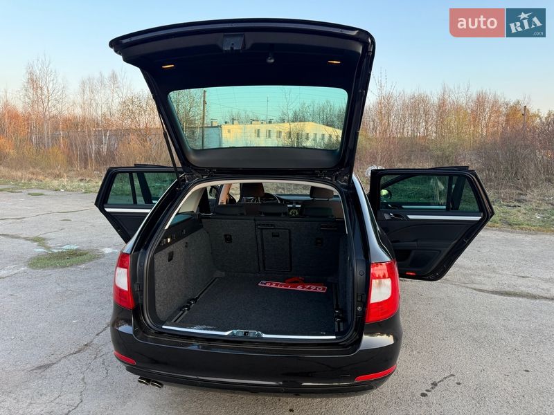 Універсал Skoda Superb 2012 в Львові фото 45 Універсал Skoda Superb 2012 в Львові