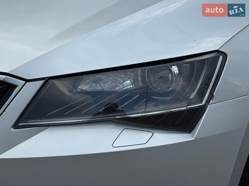 Ліфтбек Skoda Superb 2017 в Харкові фото 37 Ліфтбек Skoda Superb 2017 в Харкові