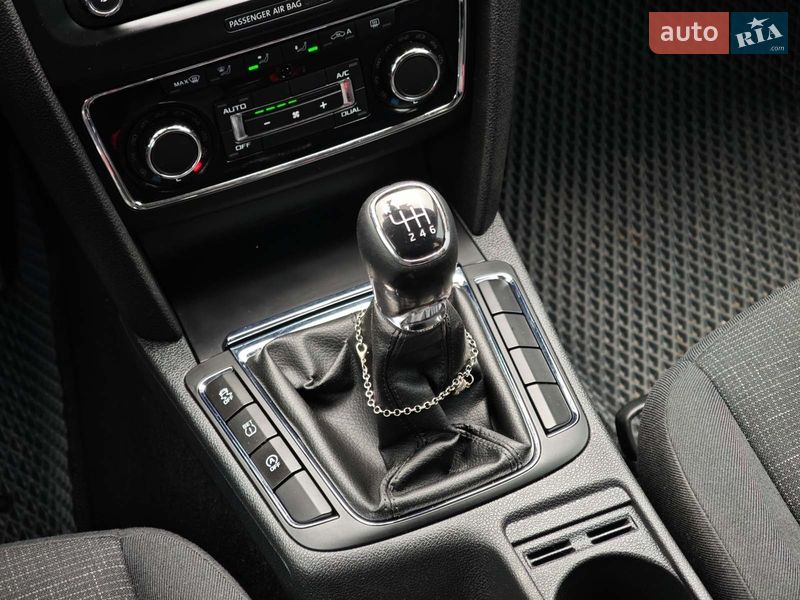 Универсал Skoda Superb 2014 в Харькове фото 20 Универсал Skoda Superb 2014 в Харькове