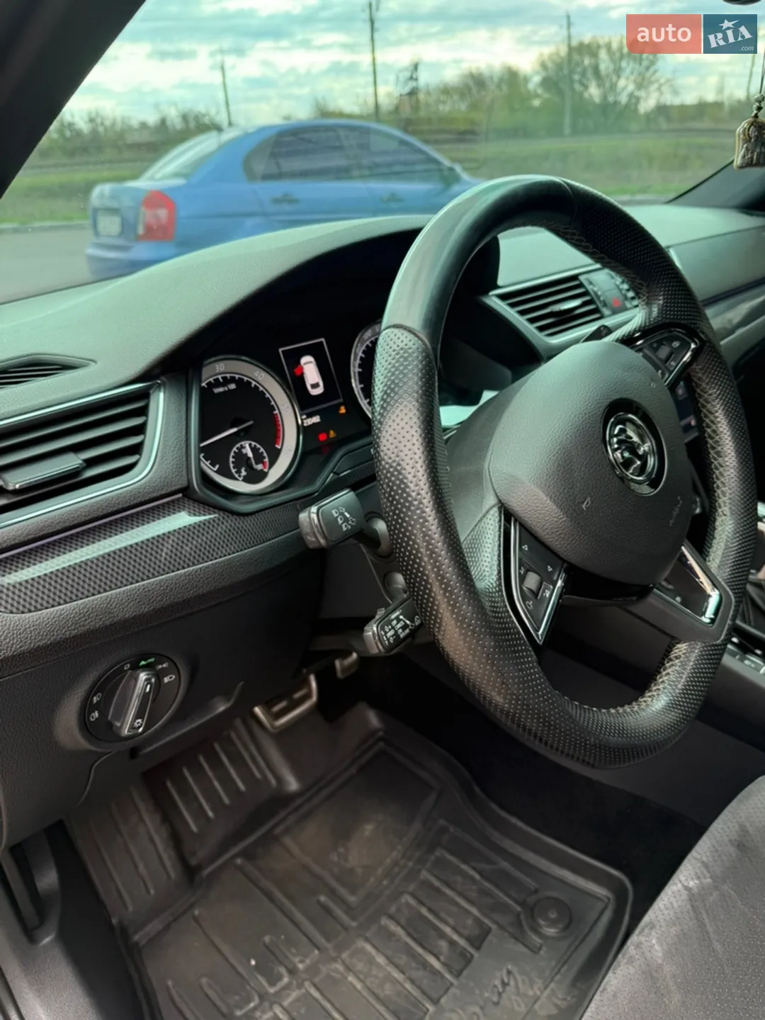 2017 Skoda Superb - мініатюра 19