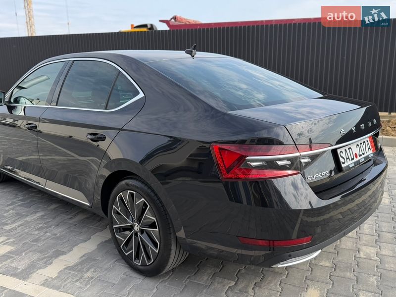 Ліфтбек Skoda Superb 2022 в Ужгороді