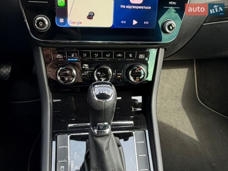 Ліфтбек Skoda Superb 2022 в Ужгороді
