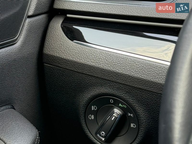 Ліфтбек Skoda Superb 2022 в Ужгороді