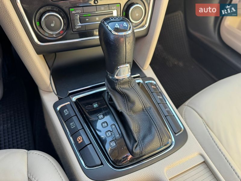 Універсал Skoda Superb 2014 в Києві фото 50 Універсал Skoda Superb 2014 в Києві