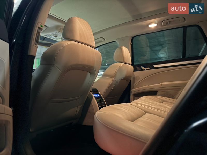 Універсал Skoda Superb 2014 в Києві фото 70 Універсал Skoda Superb 2014 в Києві