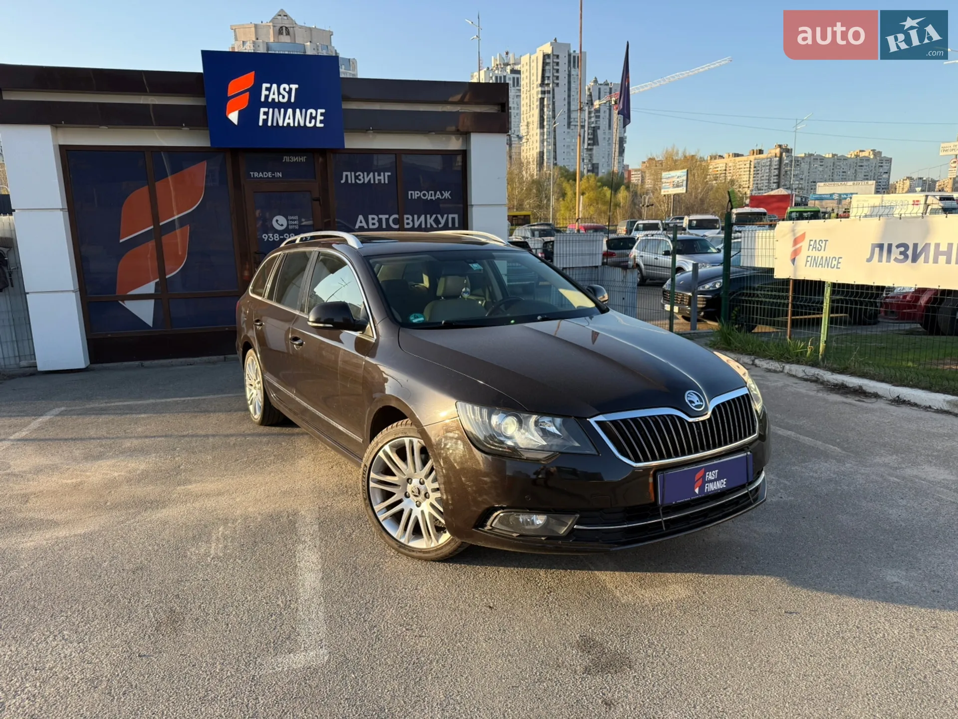 2013 Skoda Superb - мініатюра 2