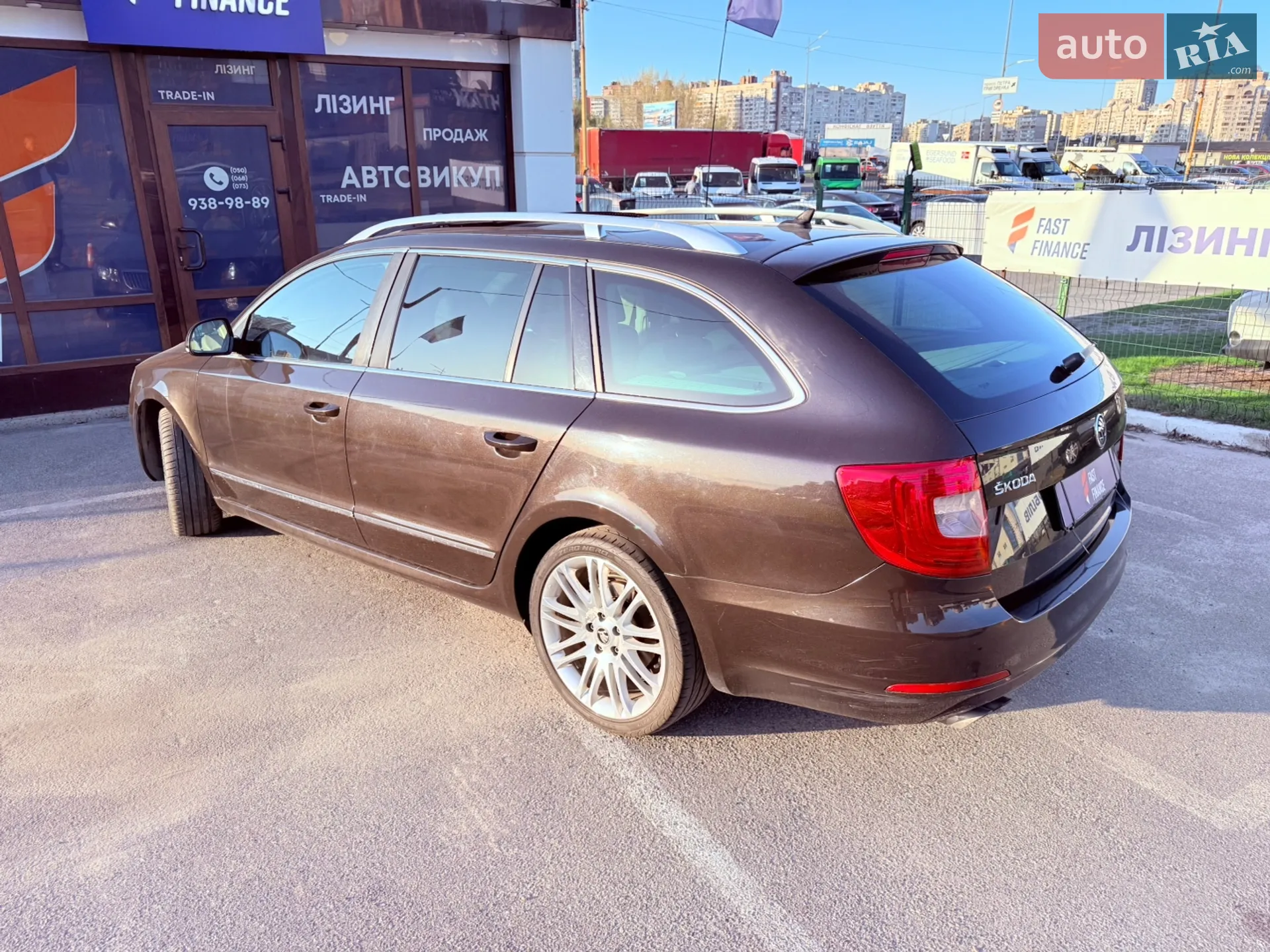 2013 Skoda Superb - мініатюра 8