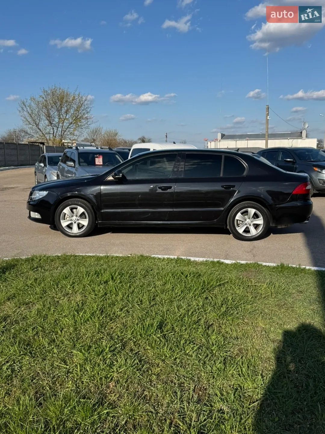 2010 Skoda Superb - мініатюра 8