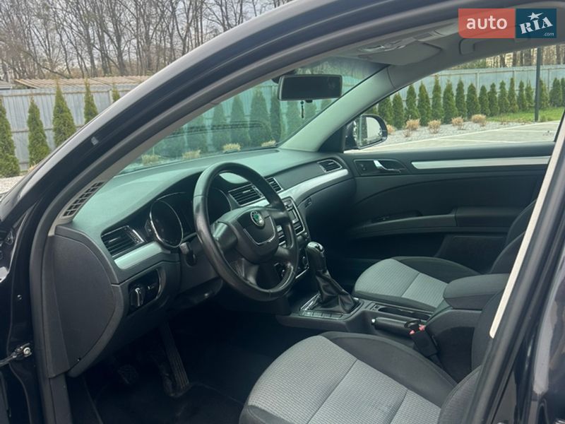 Ліфтбек Skoda Superb 2012 в Луцьку