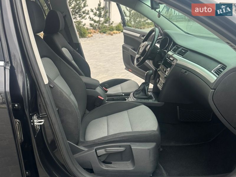 Ліфтбек Skoda Superb 2012 в Луцьку