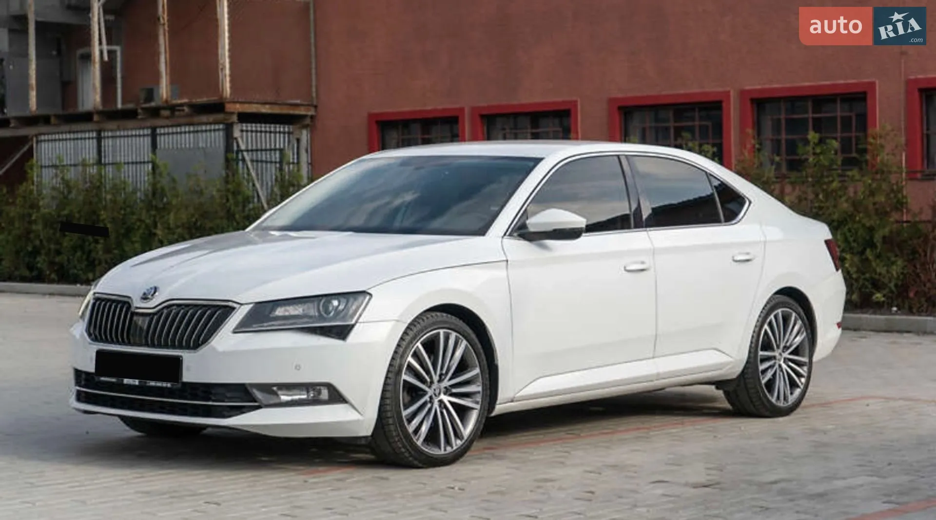 2018 Skoda Superb - мініатюра 2