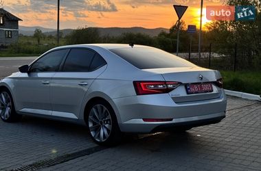 Ліфтбек Skoda Superb 2017 в Долині