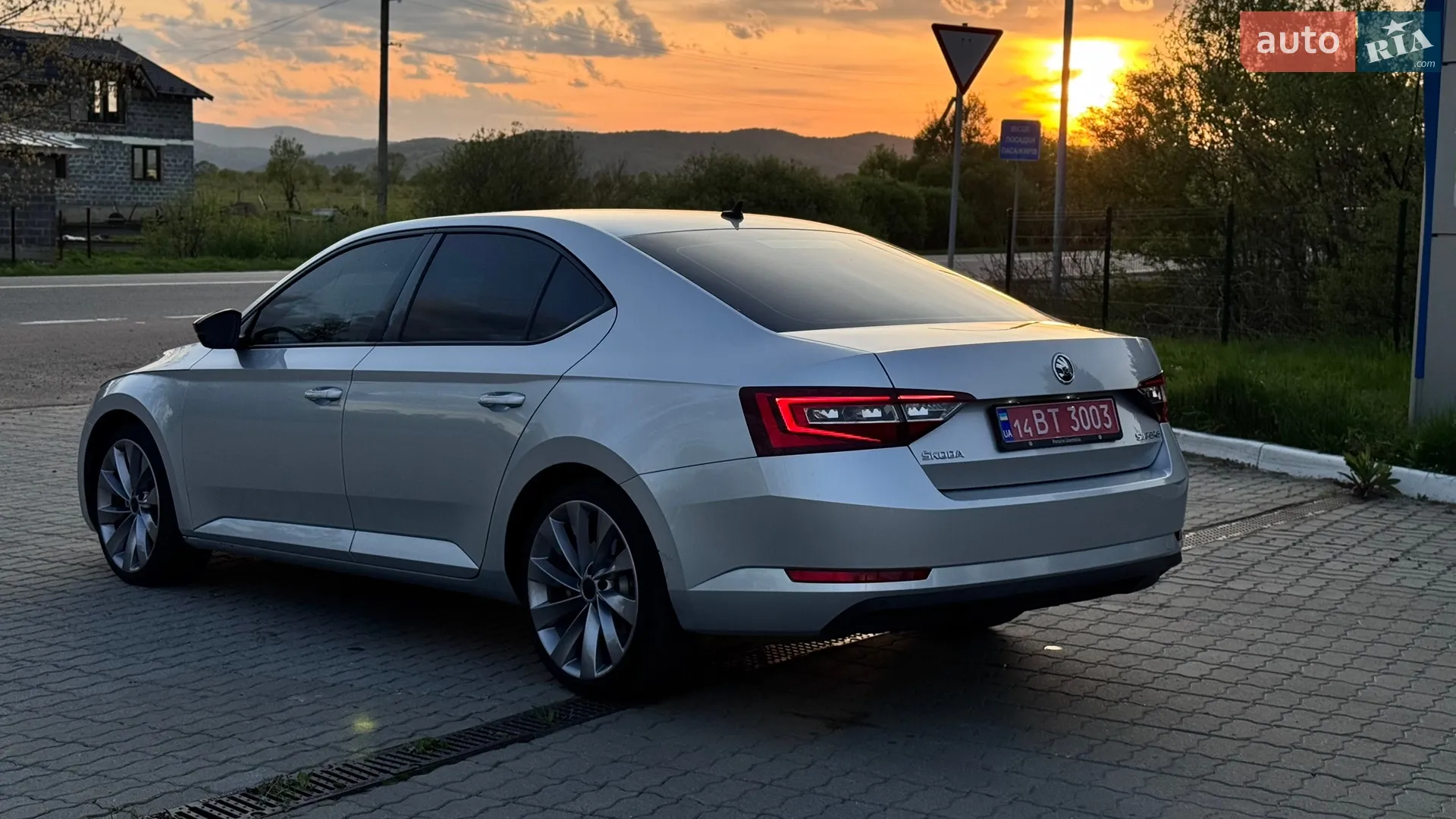 2017 Skoda Superb - мініатюра 5