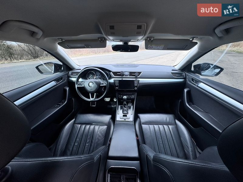 Ліфтбек Skoda Superb 2017 в Долині
