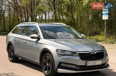 Универсал Skoda Superb 2019 в Ужгороде