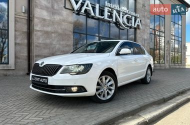 Лифтбек Skoda Superb 2013 в Николаеве