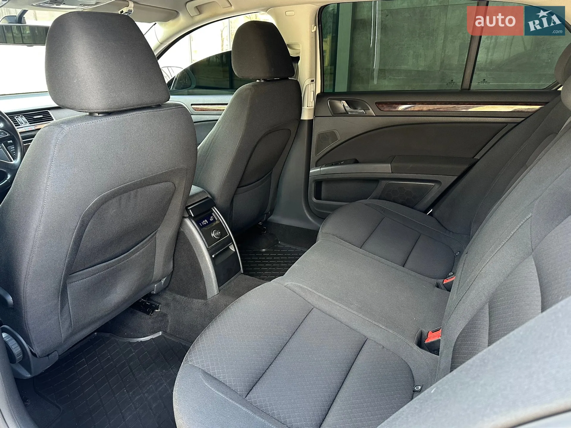 2013 Skoda Superb - мініатюра 21