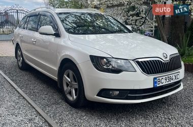 Универсал Skoda Superb 2013 в Львове