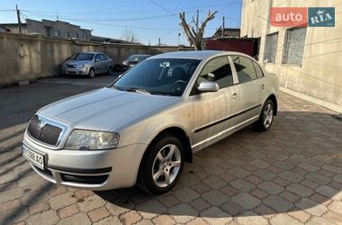Лифтбек Skoda Superb 2005 в Одессе