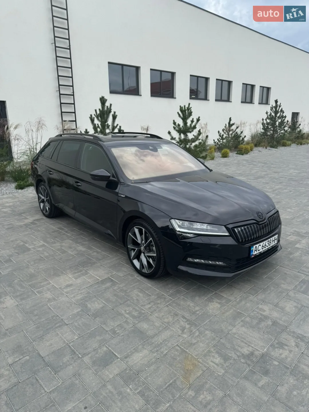 2020 Skoda Superb - мініатюра 2