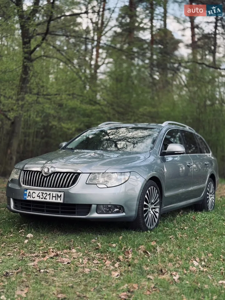 2010 Skoda Superb - мініатюра 22