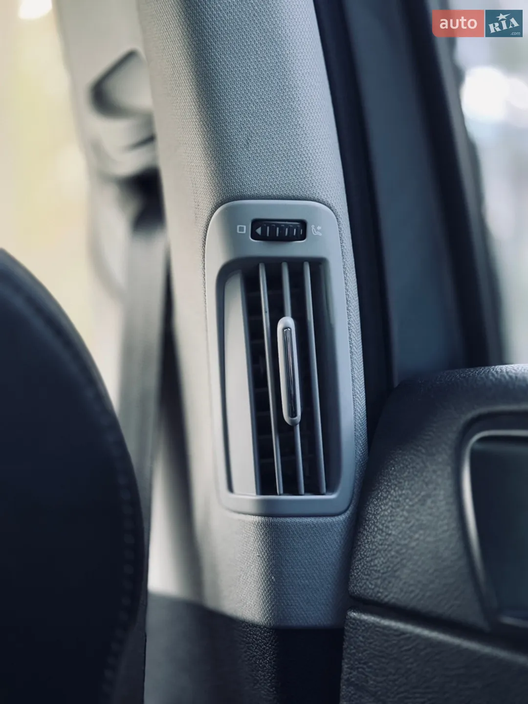 2010 Skoda Superb - мініатюра 22