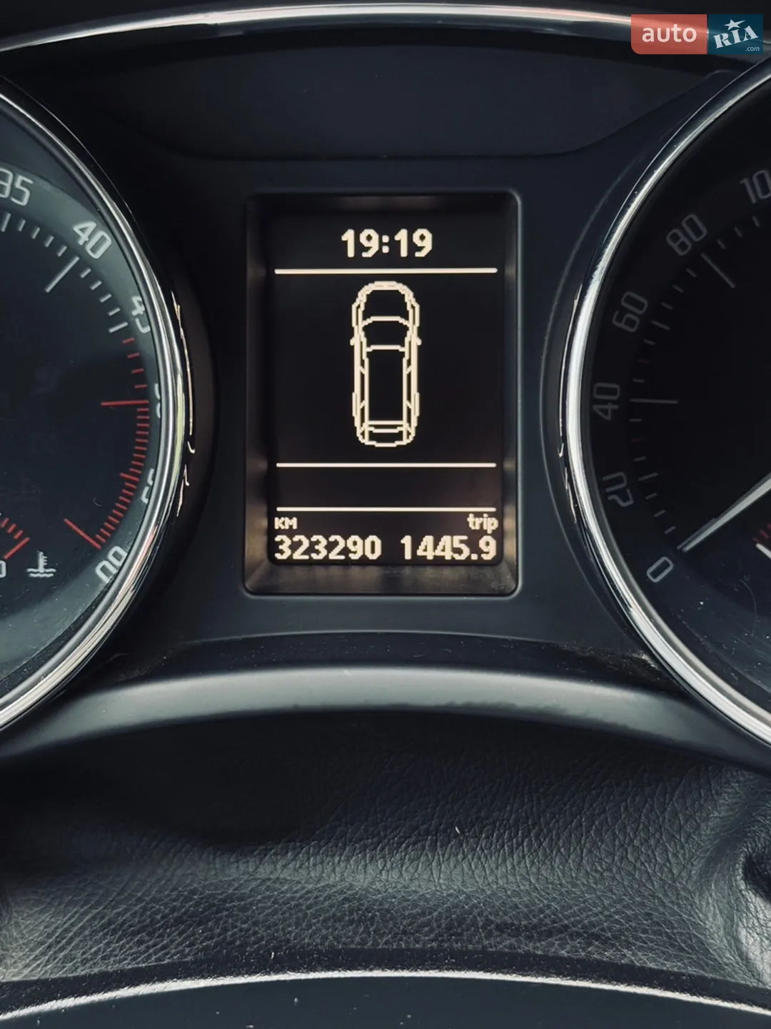 2010 Skoda Superb - мініатюра 29