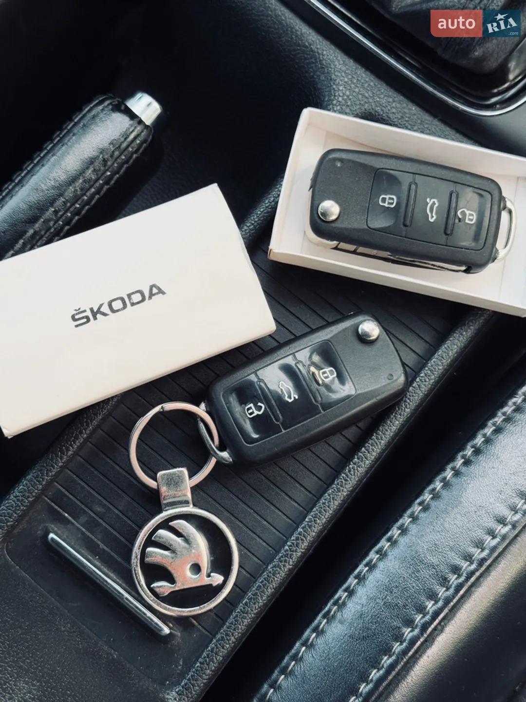 2010 Skoda Superb - мініатюра 37