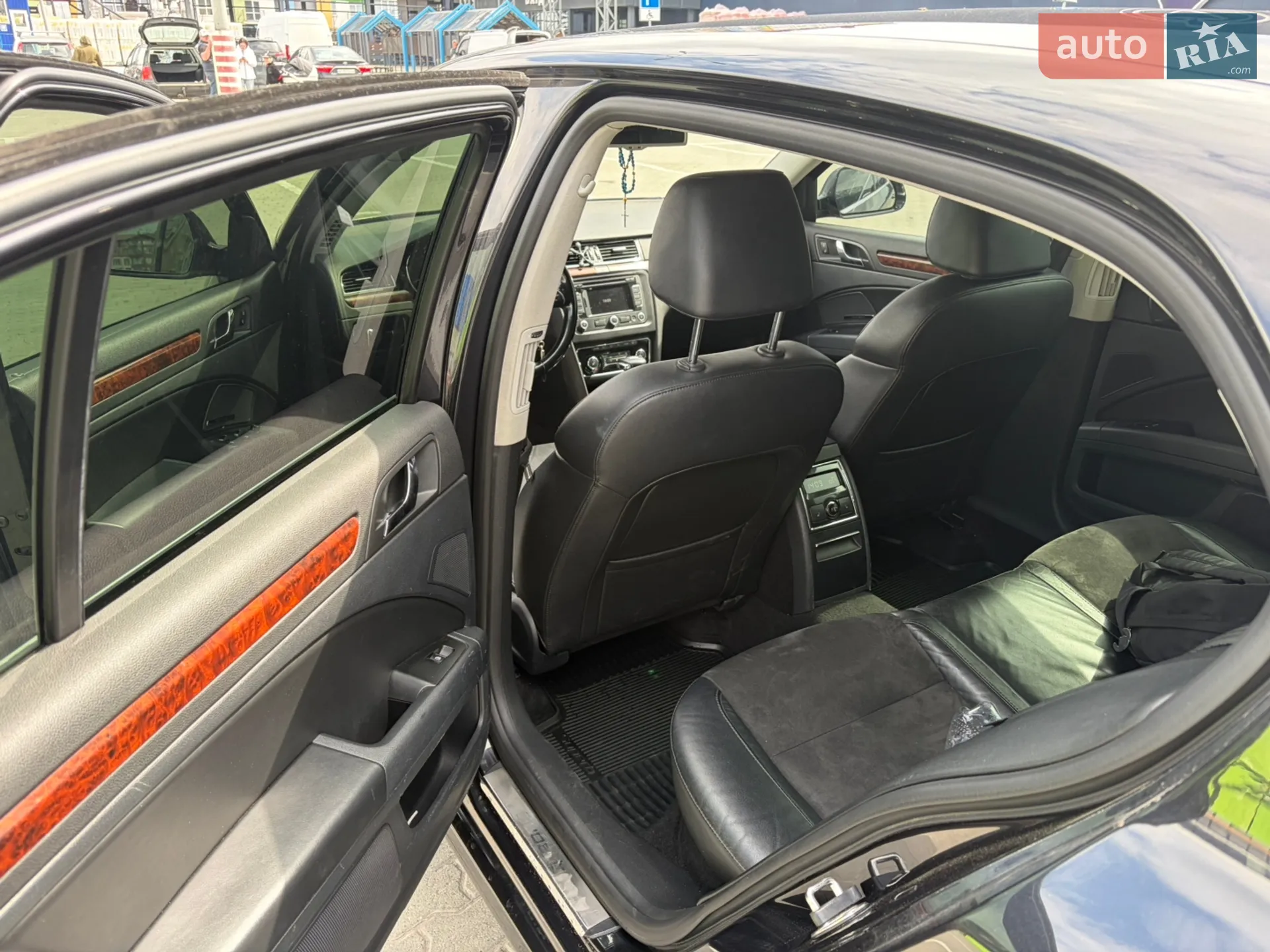 2011 Skoda Superb - мініатюра 9
