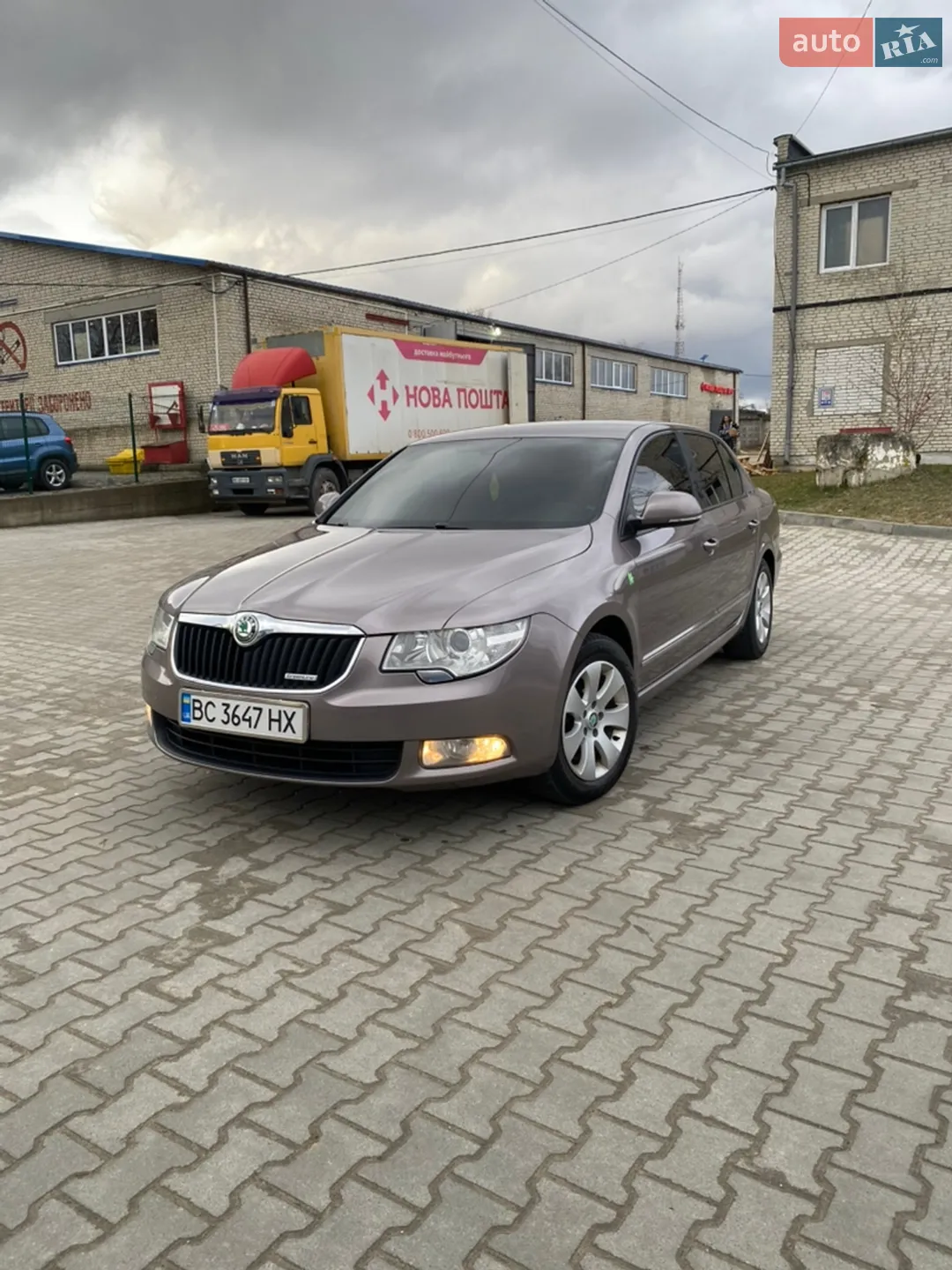 2012 Skoda Superb - мініатюра 12