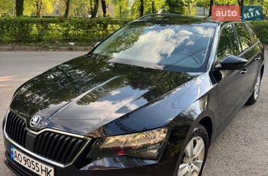 Универсал Skoda Superb 2016 в Мукачево