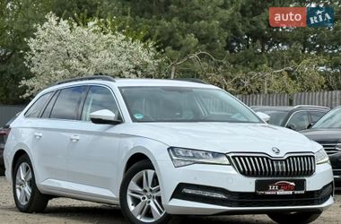 Універсал Skoda Superb 2022 в Луцьку