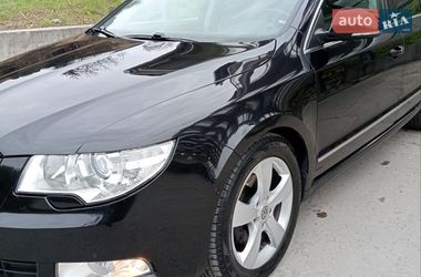 Універсал Skoda Superb 2012 в Києві