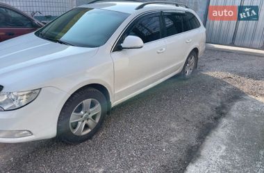 Универсал Skoda Superb 2013 в Черкассах