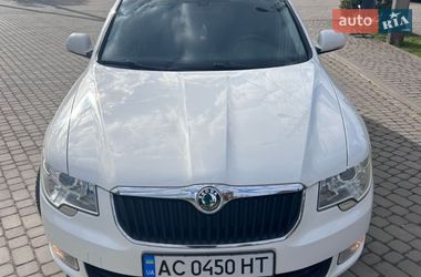 Універсал Skoda Superb 2010 в Луцьку