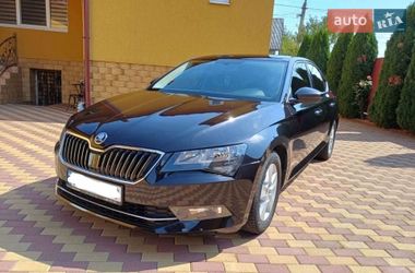 Лифтбек Skoda Superb 2017 в Тячеве